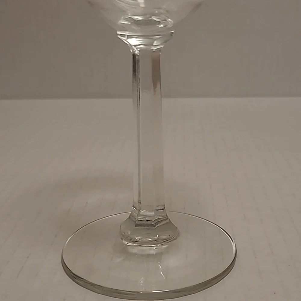 Pair of Sugarland Cellars Gatlinburg TN Wine Glasses